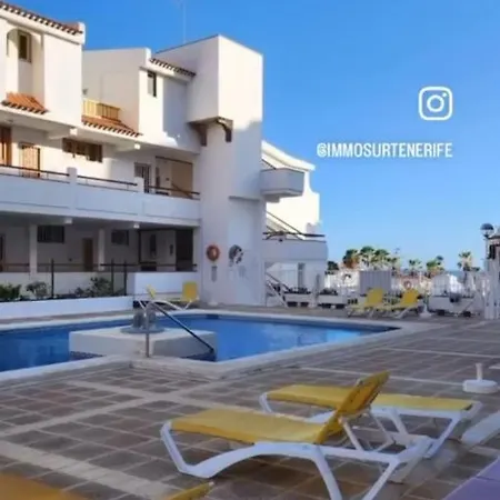 Parque Margarita, Terraza Vista Piscina Apartament Los Cristianos (Tenerife)